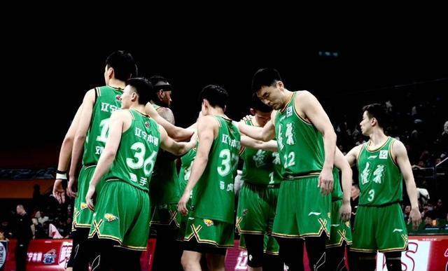 走张镇麟, alt, 的CBA比 走张镇麟, alt, 的CBA比