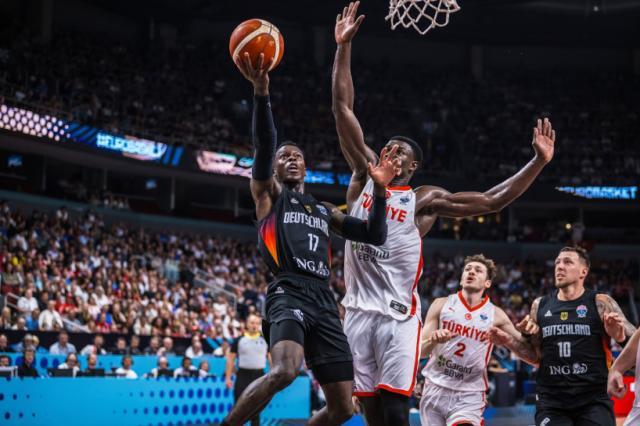 ws, 口仅, 欧锦赛决赛