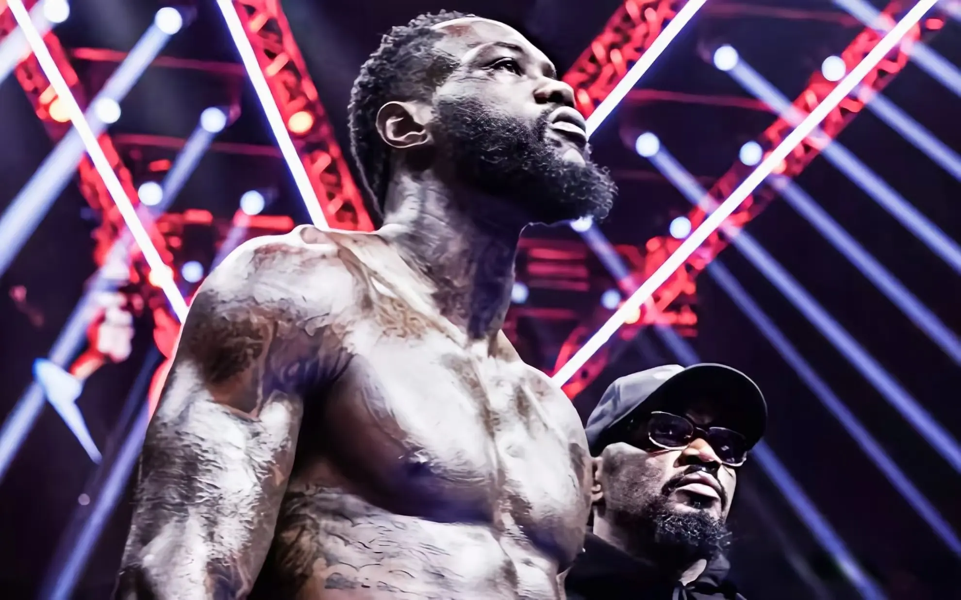 已经与他的, https